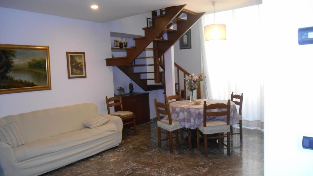 Casa Sannazzaro Daire Napoli Oda fotoğraf